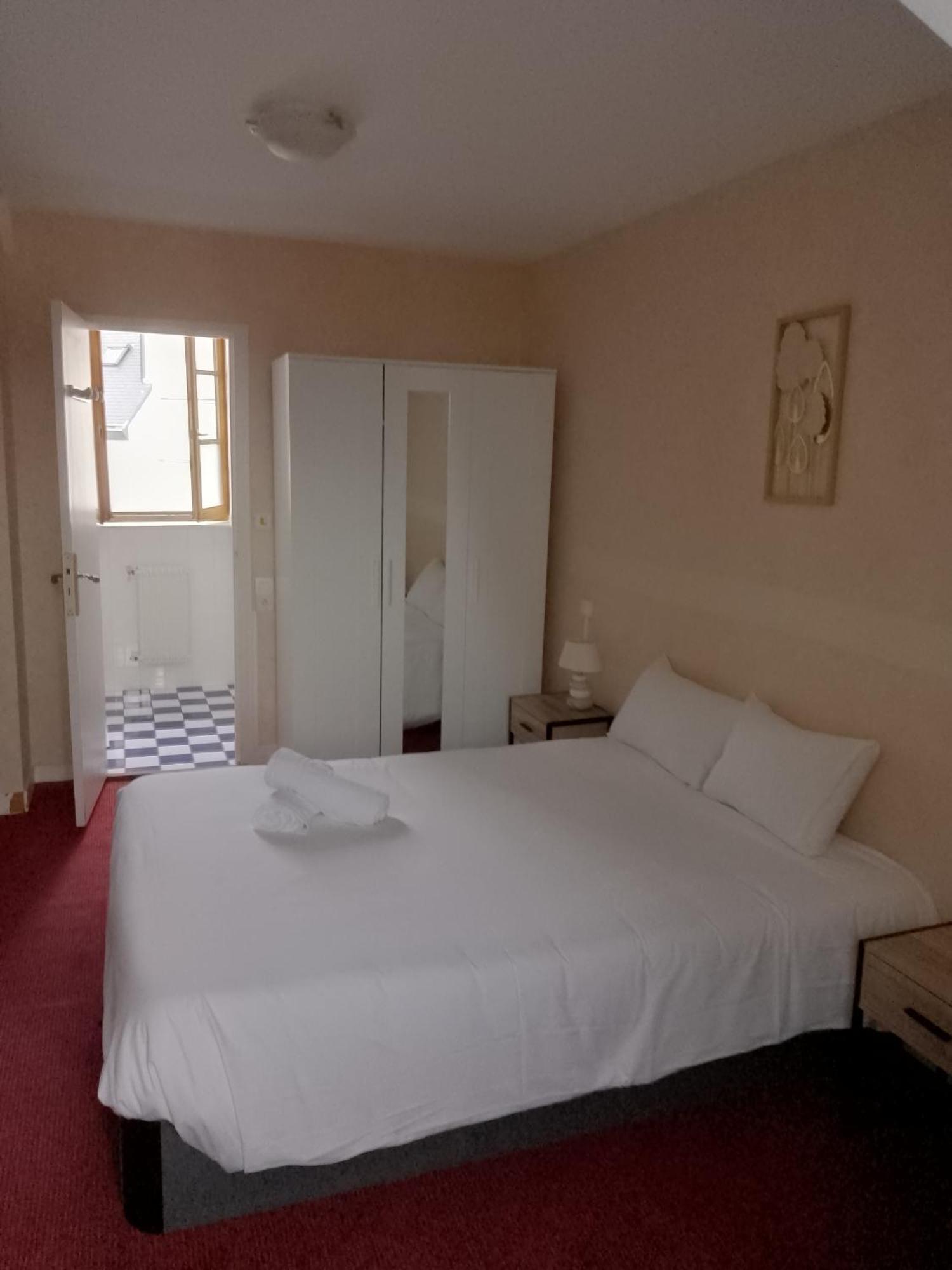 Hotel De L'Esperance Сен-Каст-ле-Гільдо Екстер'єр фото